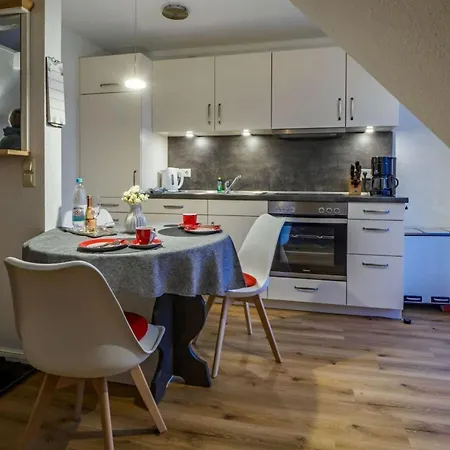 In With Balcony Сasa de vacaciones *