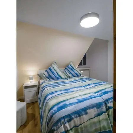 Сasa de vacaciones In With Balcony *