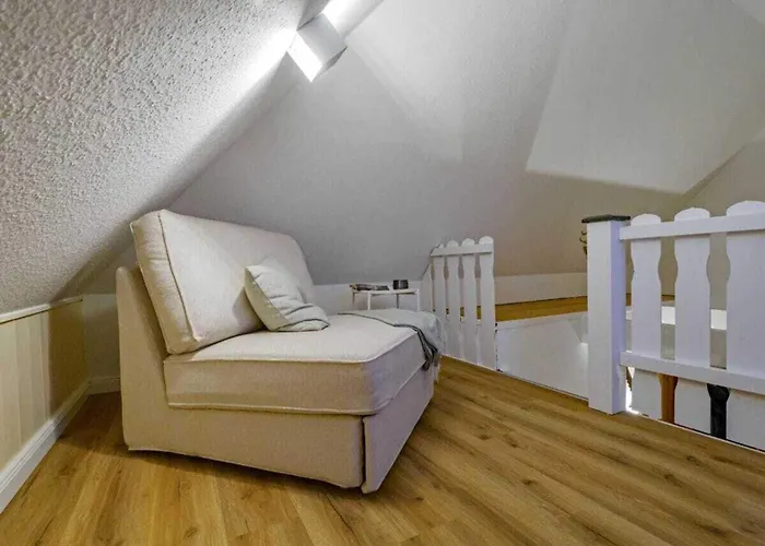 בית נופש In With Balcony